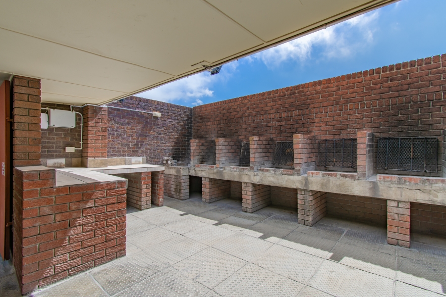 2 Bedroom Property for Sale in Strand North Western Cape
